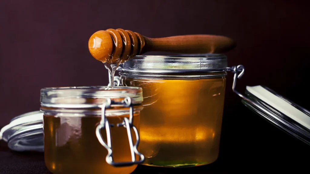 علاج رائحة الفم الكريهة باستخدام العسل